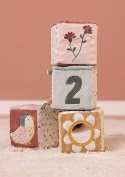 Little Dutch LD Soft Blocks Flowers & Butterflies 7 Little Dutch LD Soft Blocks Flowers & Butterflies -Little World Shop 0016660 little dutch set of soft cubes flowers butterflies flowers butterflies 1