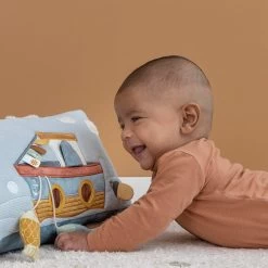 Little Dutch LD Activity Triangle 31 Little Dutch LD Activity Triangle -Little World Shop 0016991 little dutch activiteiten driehoek sailors bay sailors bay 6