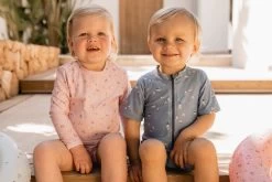 Little Dutch LD Long Sleeve Ruffle Swimsuit 74/80 33 Little Dutch LD Long Sleeve Ruffle Swimsuit 74/80 -Little World Shop 0018435 little dutch bathsuit long sleeves ruffles little pink flowers 74 80 little pink flowers 2 24364287 1267 4914 93bd 8a0dc552e883