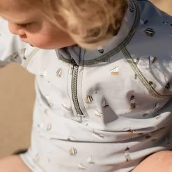 Little Dutch LD Swim T-shirt Sailors Bay 74/80 28 Little Dutch LD Swim T-shirt Sailors Bay 74/80 -Little World Shop 0018460 little dutch swim t shirt sailors bay olive 62 68 sailors bay 1 c7a32de6 4703 4e96 972b 7c7587528fb6