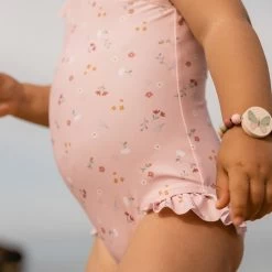 Little Dutch LD Ruffle Swimsuit86/92 34 Little Dutch LD Ruffle Swimsuit86/92 -Little World Shop 0018533 little dutch bathsuit ruffles little pink flowers 62 68 little pink flowers 1 d96b0ce0 9a88 4f10 9439 db4ddc5b486a