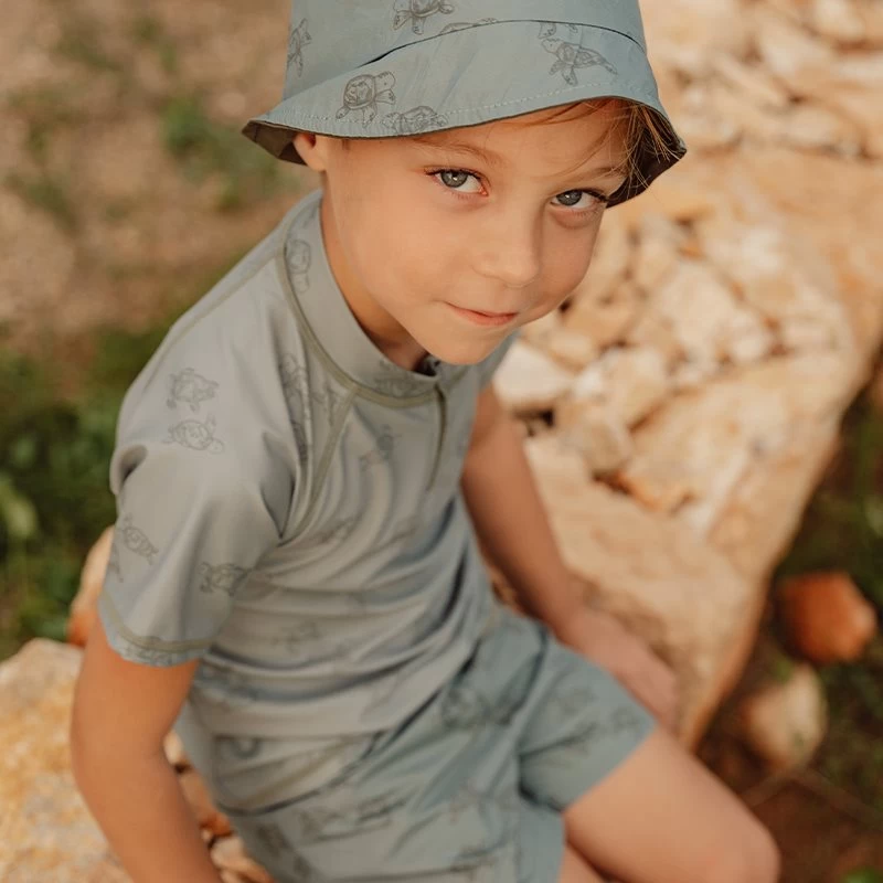 Little Dutch Swim T-shirt Short Sleeves Turtle Island Olive 4 Little Dutch Swim T-shirt Short Sleeves Turtle Island Olive - Image 3