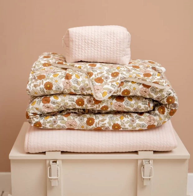 Little Dutch Toiletry Bag Pure Soft Pink 4 Little Dutch Toiletry Bag Pure Soft Pink - Image 2