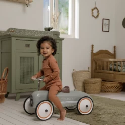 Little Dutch Retro Roller - Olive 7 Little Dutch Retro Roller - Olive -Little World Shop 2 3551bf83 43a7 46fd aef6 97411460ba1b