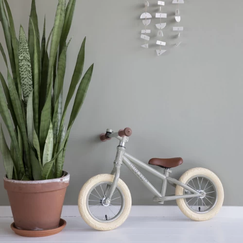 Little Dutch Balance Bike - Matt Olive 5 Little Dutch Balance Bike - Matt Olive - Image 3